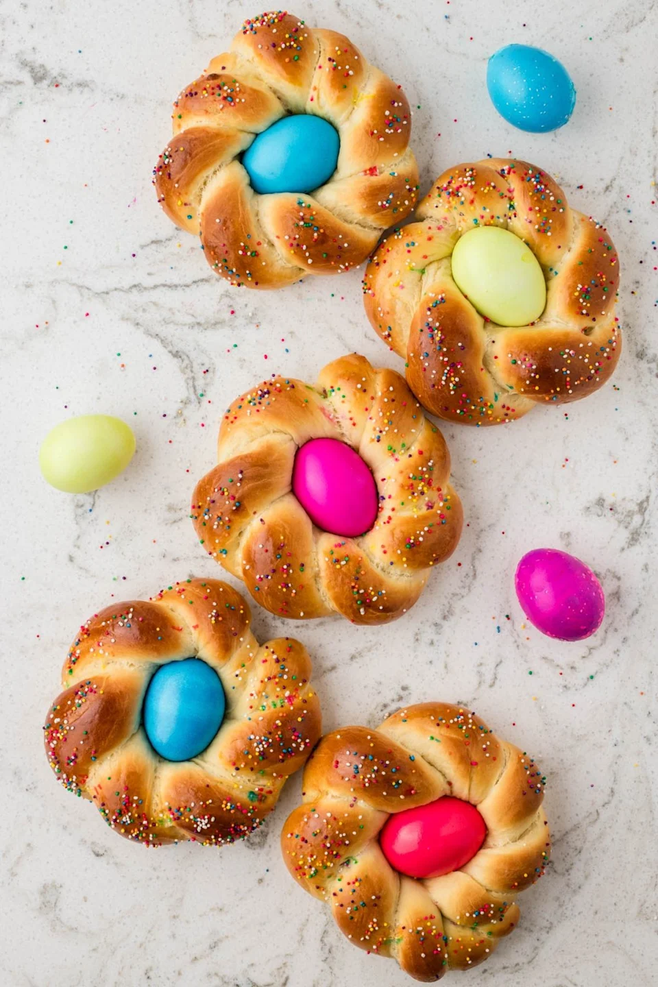 Easter Bread - Italian Easter Bread - Photo Credit: xoxoBella.