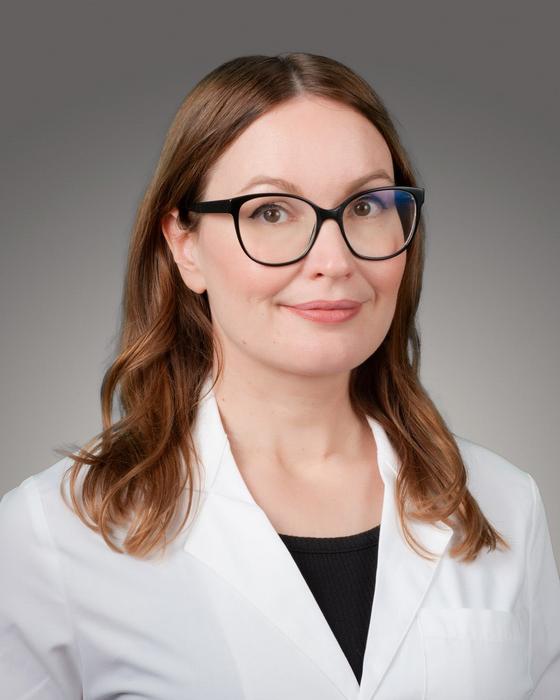 Krista Varada headshot