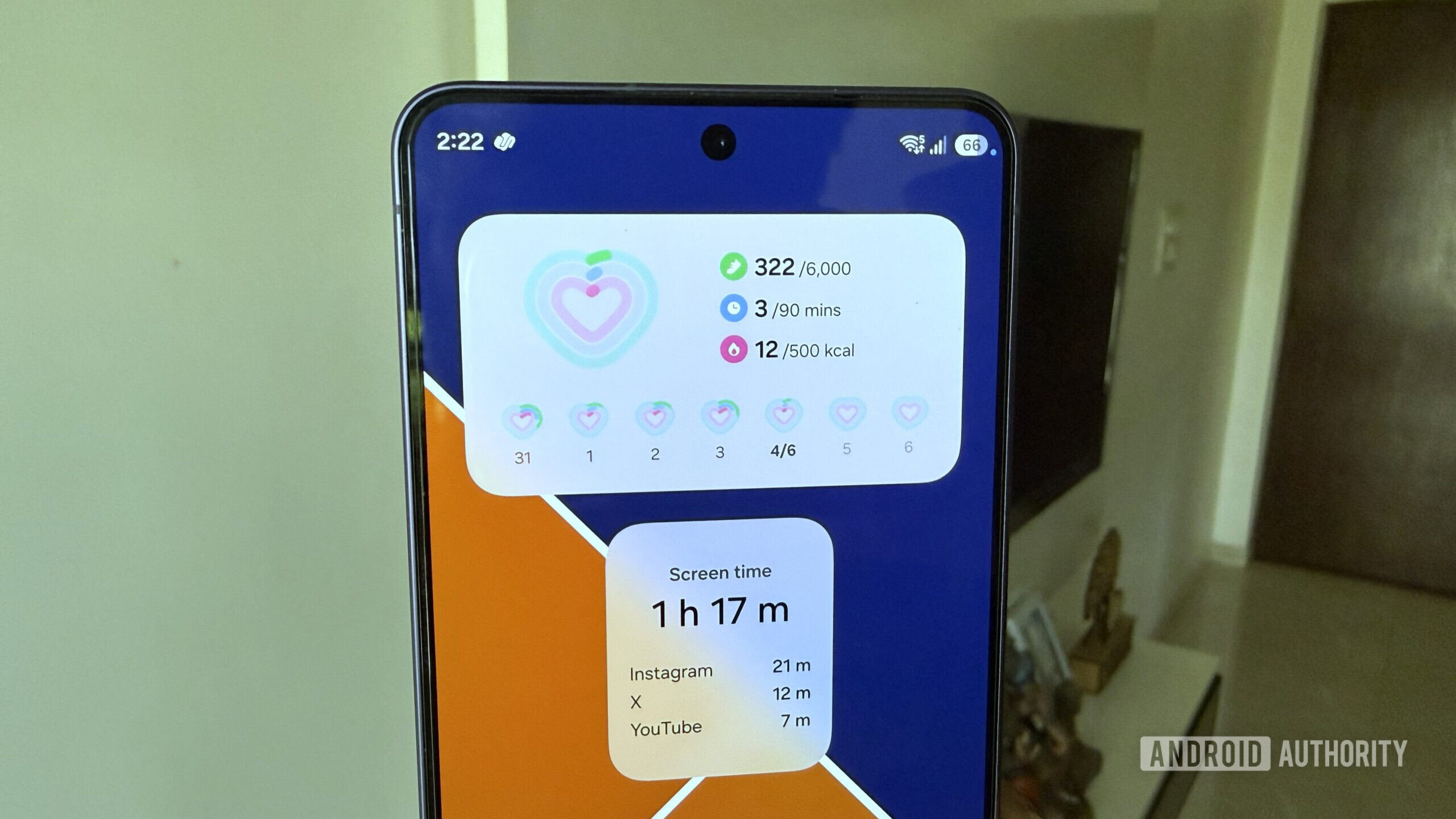 Samsung Health widget on Galaxy phone