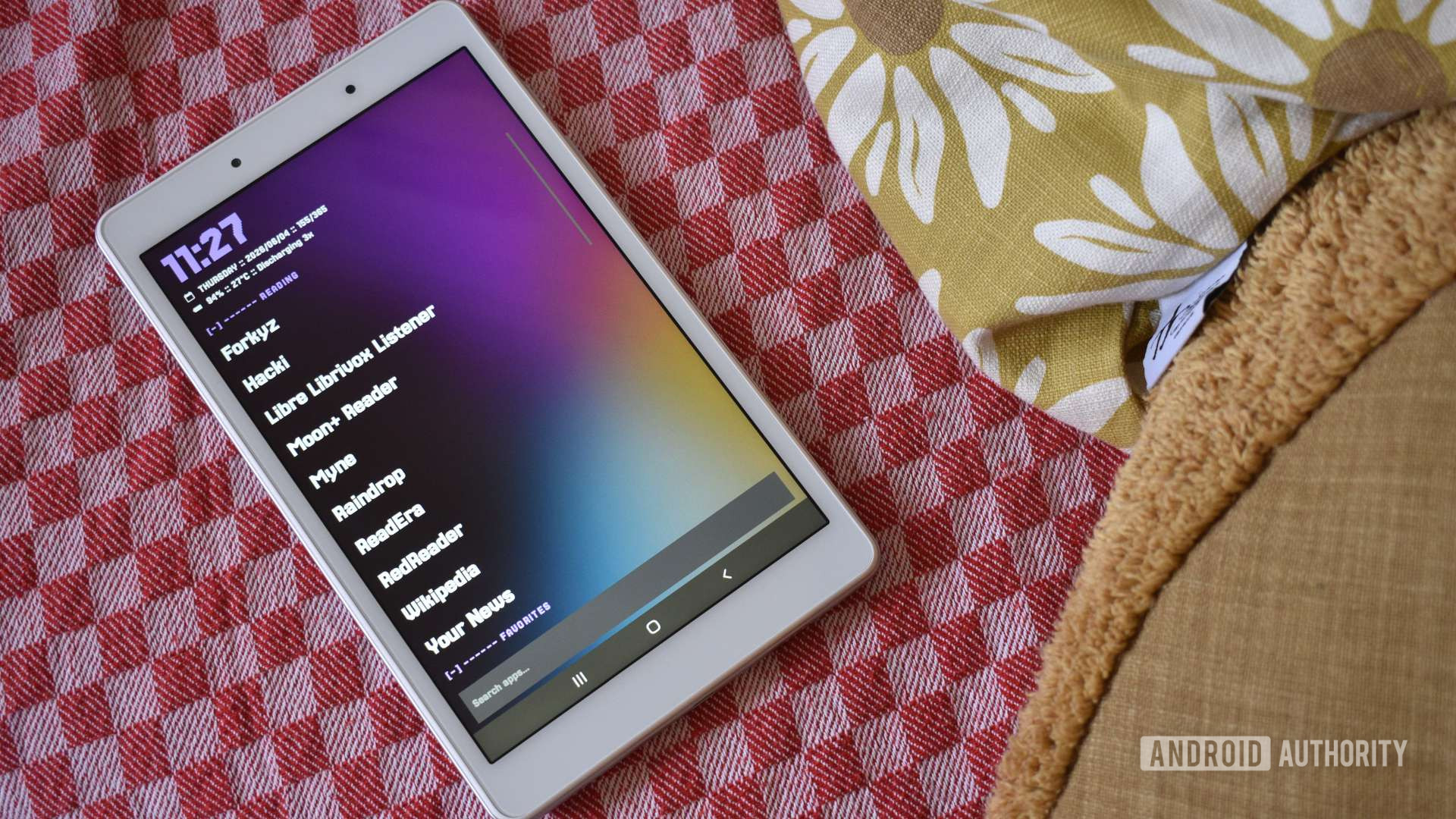 Maco Android Launcher on Tablet 1